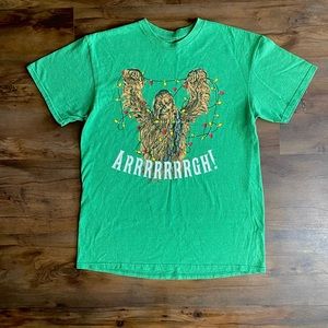 Star Wars Chewbacca Green Christmas Tee Size M